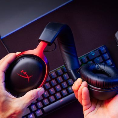 Гарнітура ігрова HyperX Cloud III, mini-jack/USB-A/USB-C, 1.2м/1.3м, чорно-червоний (727A9AA) [107328]