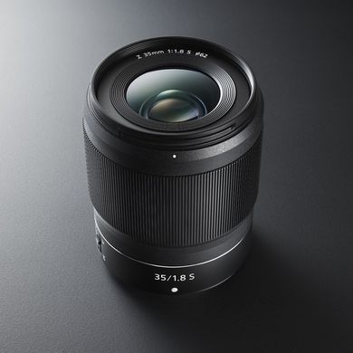 Об'єктив Nikon NIKKOR Z 35mm f1.8 S (JMA102DA) [17796]