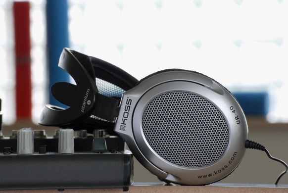 Навушники Over-Ear Koss UR40, 3.5 mini-jack, 2.4м, Сірий (197063.101) [17224]