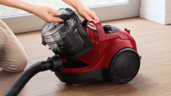 Пилосос Bosch контейнерний, 550Вт, конт пил -2л, НЕРА13, червоний (BGC21X350) [105634]