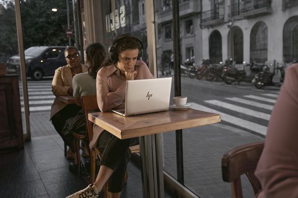 Ноутбук HP EliteBook X G1i 14" 2.5K AG, Intel U7-258V, 32GB, F1TB, UMA, Win11P, сріблястий (B66V8AT) [112308]