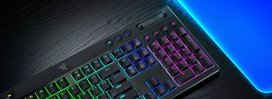 Клавіатура механічна Razer BlackWidow V4 Low-profile HyperSpeed, 104key, Green Switch, USB-A/WL/BT, EN, RGB, чорний (RZ03-05270100-R3M1) [113993]