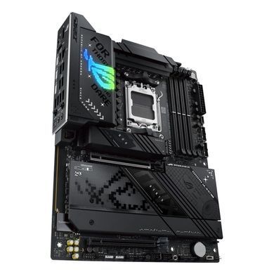 Материнcька плата ASUS ROG STRIX X870-F GAMING WIFI sAM5 X870 4xDDR5 M.2 HDMI DP Wi-Fi BT ATX (90MB1IV0-M0EAY0) [109487]