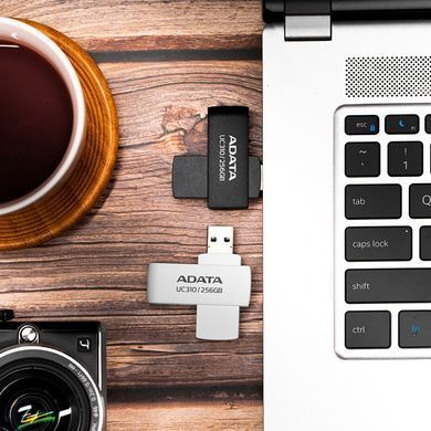 Флеш-накопичувач ADATA USB 3.2 UC310 128Gb Black (UC310-128G-RBK) [805270]