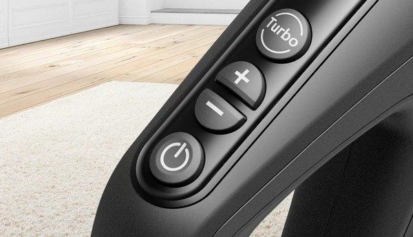 Пилосос Bosch мішковий, 700Вт, 4л, НЕРА13, турбощітка, червоний (BGL6PET1) [15638]