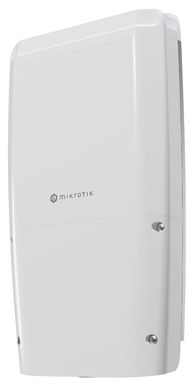 MikroTiK Коммутатор FiberBox Plus (CRS305-1G-4S+OUT)
