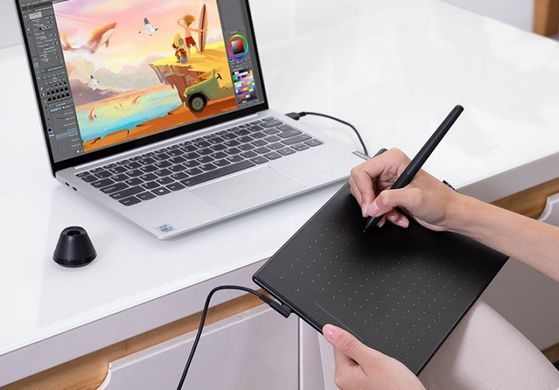 Графічний планшет Huion 8.7"x5.4", USB-C, чорний (RTM-500) [112577]