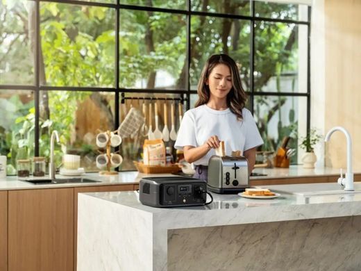 Зарядна станція EcoFlow River 3, 245Wh, 300W, LiFePO4 (EFRIVER3-EU-CBOX)_EU (EFRIVER3-EU-CBOX_EU) [610632]