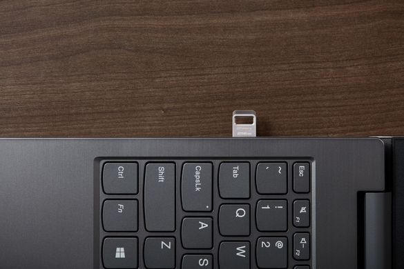 Флеш-накопичувач USB3.2 128GB Kingston DataTraveler Micro (DTMC3G2/128GB) [607276]