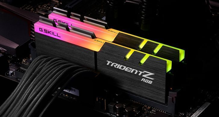 Модуль пам`ятi DDR4 2x16GB/3600 G.Skill Trident Z RGB (F4-3600C18D-32GTZR) [606140]